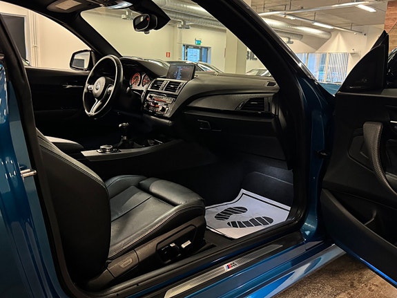 BMW M2 26 of 30