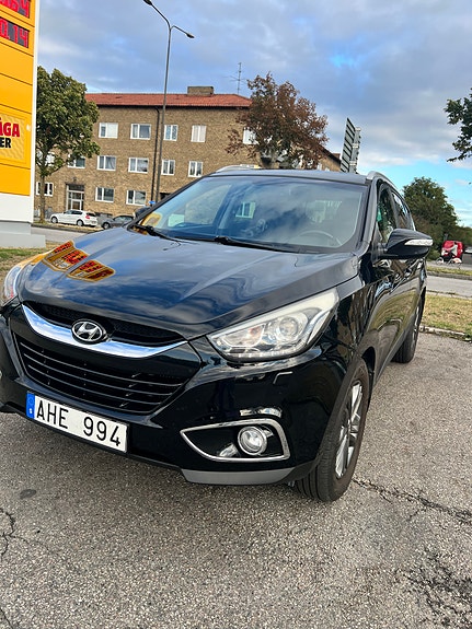 Hyundai ix35 2 of 10