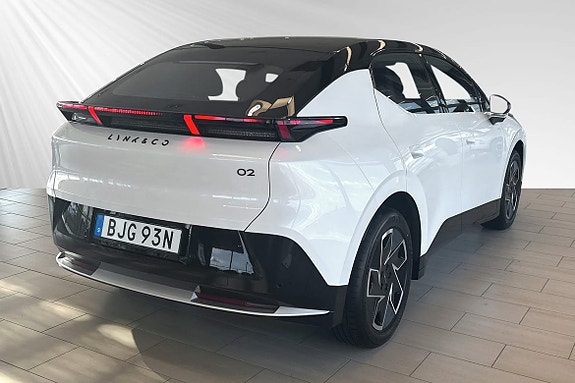 Lynk & Co 02 4 of 28