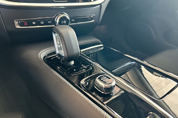 Volvo V60 18 of 27