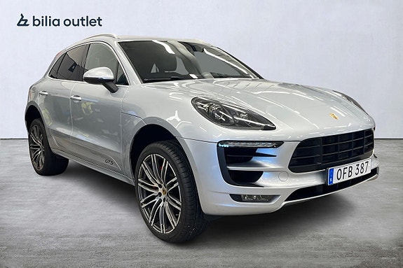 Porsche Macan GTS 8 of 28