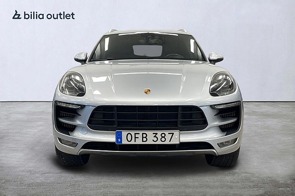Porsche Macan GTS 9 of 28