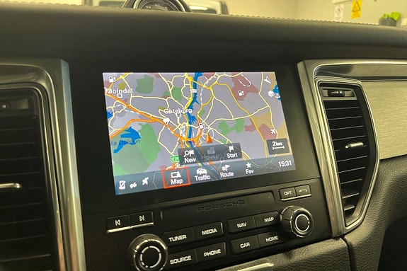Porsche Macan GTS 19 of 28