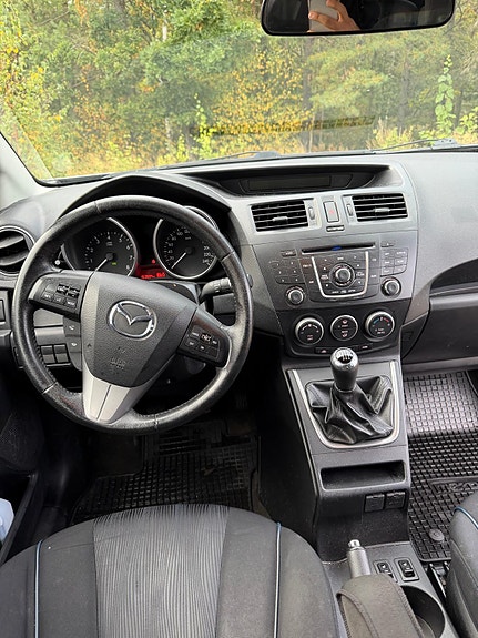 Mazda 5 6 of 6