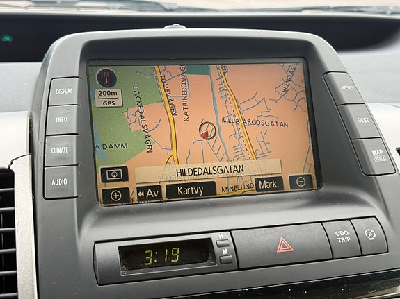 Toyota Prius 13 of 14