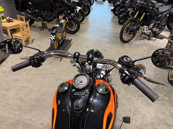 Harley-Davidson Dyna Wide Glide #Endast 440mil# 15 of 15