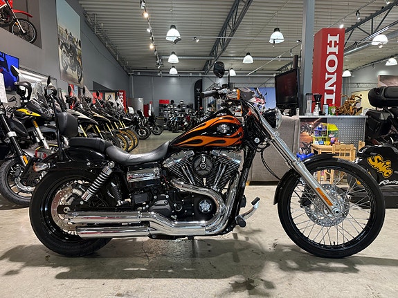 Harley-Davidson Dyna Wide Glide #Endast 440mil# 2 of 15