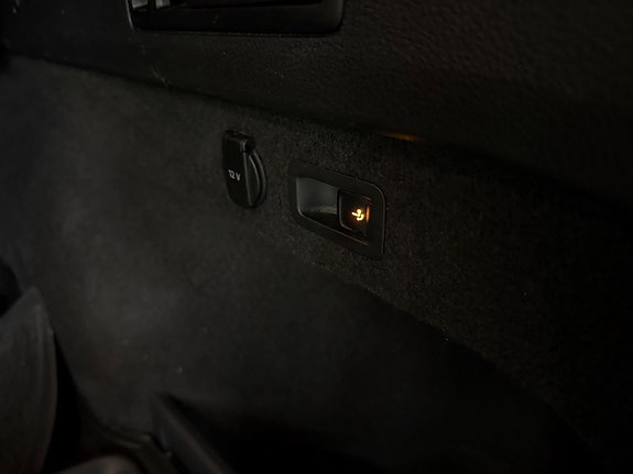 Volkswagen Passat 25 of 26