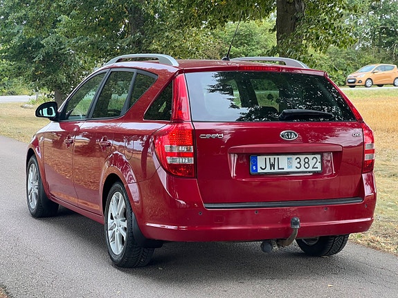 Kia Ceed 3 of 16