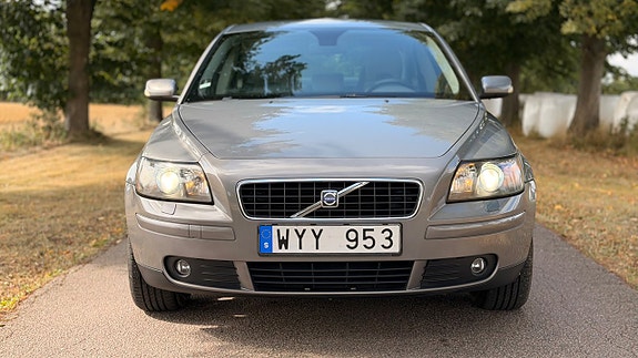 Volvo S40 4 of 15