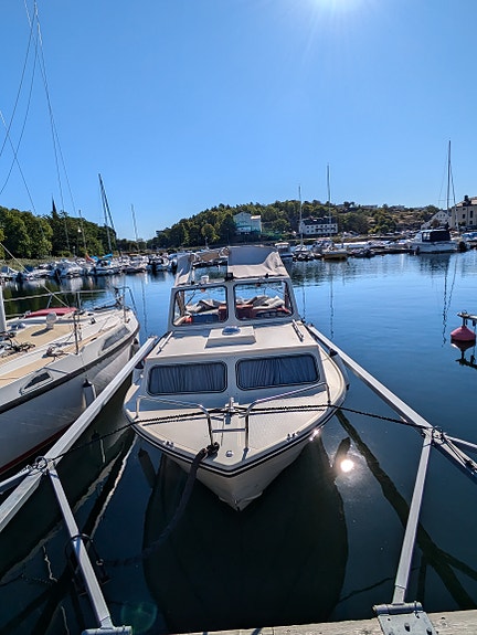Runnö 22 HT + Evinrude E-tec 115 hk + Trailer 4 of 17