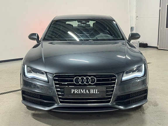 Audi A7 2 of 30
