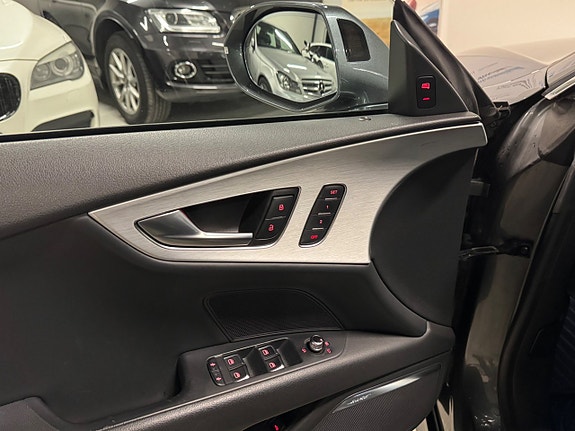 Audi A7 9 of 30