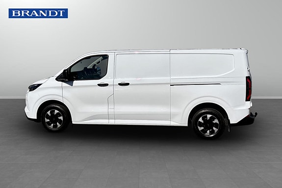 Ford E-Transit 3 of 7