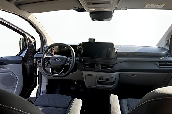 Ford Transit Custom 5 of 11