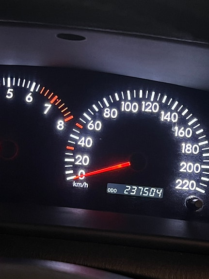 Toyota Corolla 7 of 8