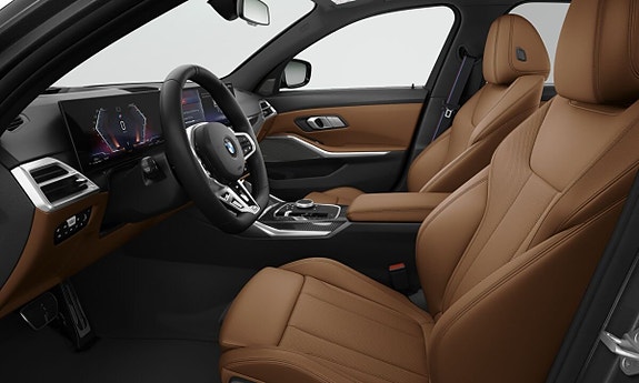 BMW 320i 4 of 4
