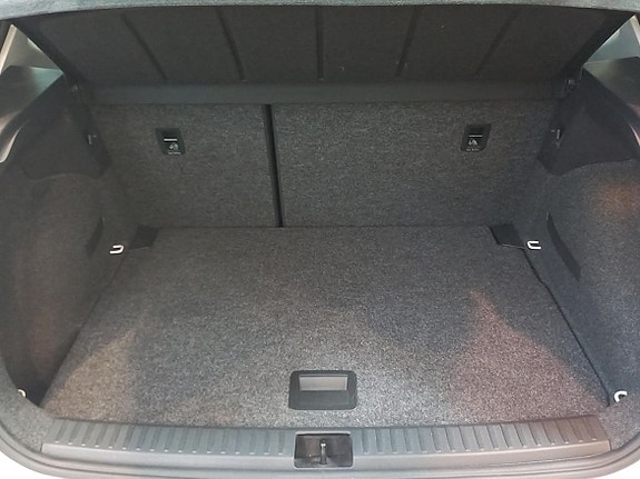 Seat Arona 9 of 11
