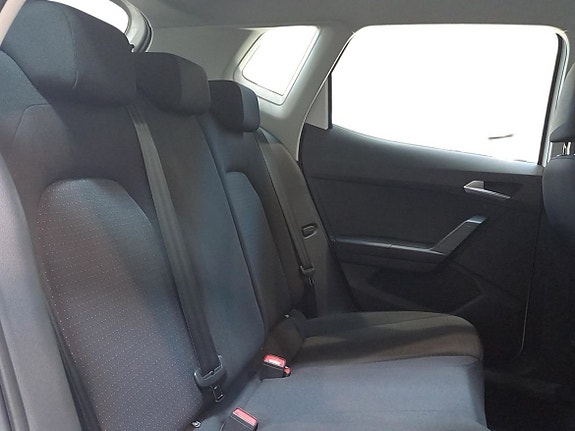 Seat Arona 8 of 11