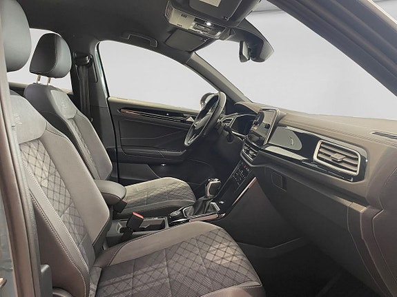 Volkswagen T-Roc 15 of 20