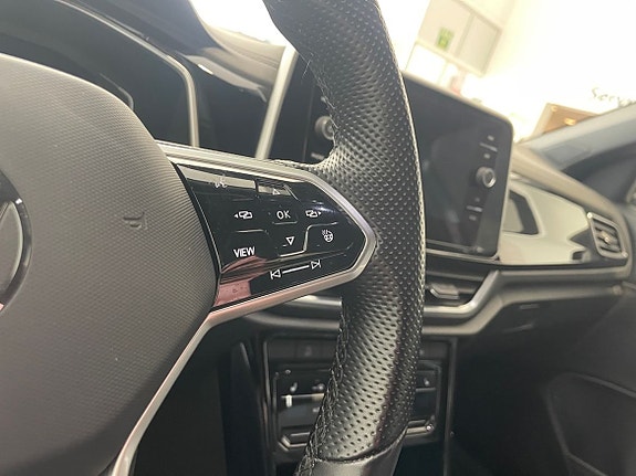Volkswagen T-Roc 20 of 20