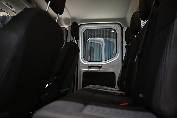 Ford Transit 25 of 30