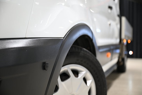 Ford Transit 24 of 30