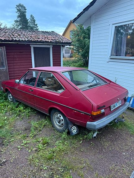 Volkswagen Passat 3 of 8