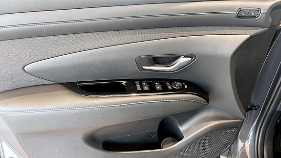 Hyundai Tucson 11 of 12