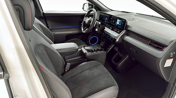 Hyundai Ioniq 5 3 of 13