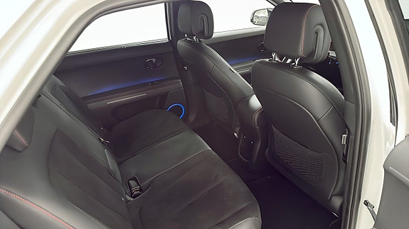 Hyundai Ioniq 5 5 of 13