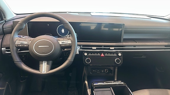 Hyundai Tucson 7 of 12