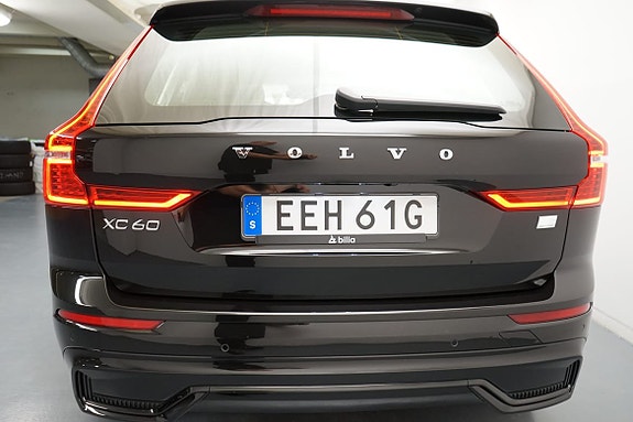Volvo XC60 18 of 21