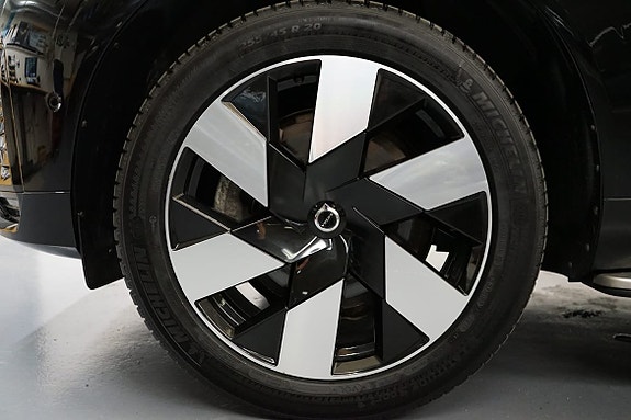 Volvo XC60 21 of 21