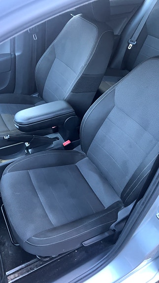 Skoda Rapid 8 of 9