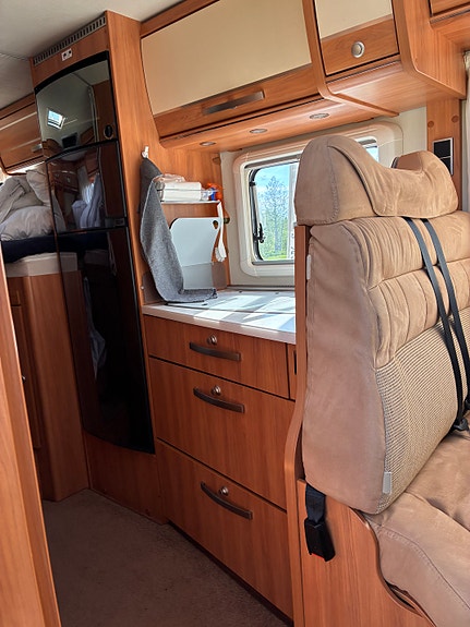 Hymer Exsis-i 688 10 of 23