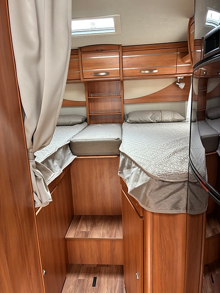 Hymer Exsis-i 688 4 of 23