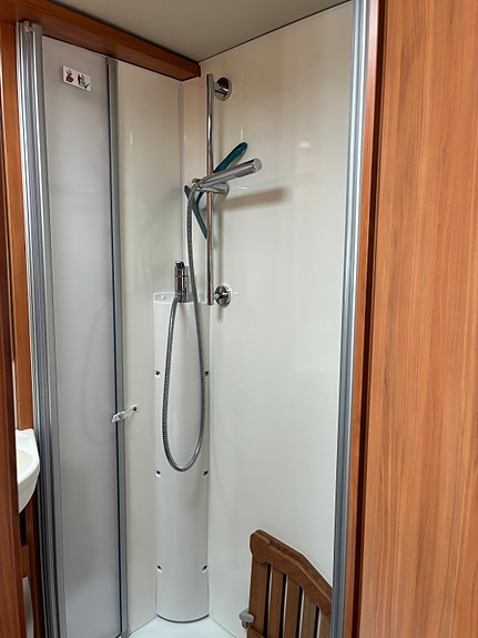 Hymer Exsis-i 688 12 of 23