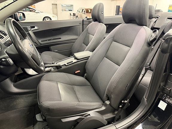 Volvo C70 8 of 16