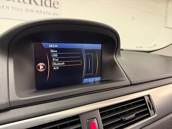 Volvo V70 14 of 16