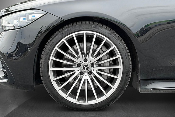 Mercedes-Benz S400 11 of 28