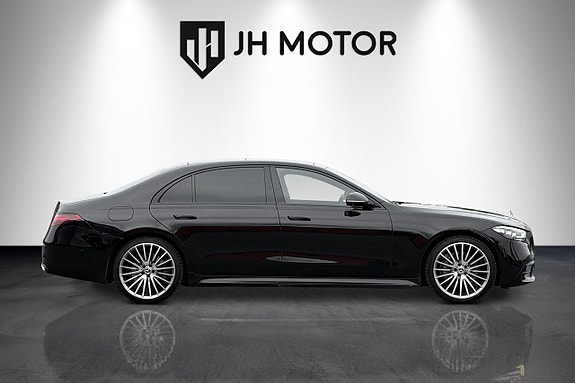 Mercedes-Benz S400 7 of 28