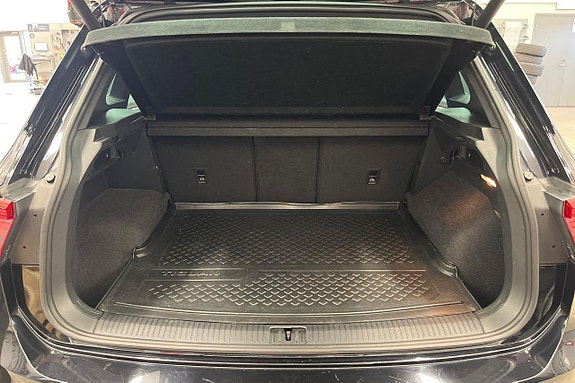 Volkswagen Tiguan 21 of 28