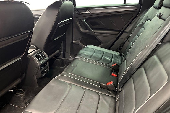 Volkswagen Tiguan 19 of 28