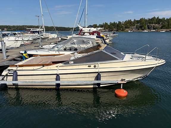 Sunseeker 23 fin klassiker med nyare motor 2 of 8