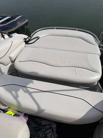 Crowline 250 CR - 2008 - Mecruiser 5.0 MPI - Bogpropeller - 5 of 12