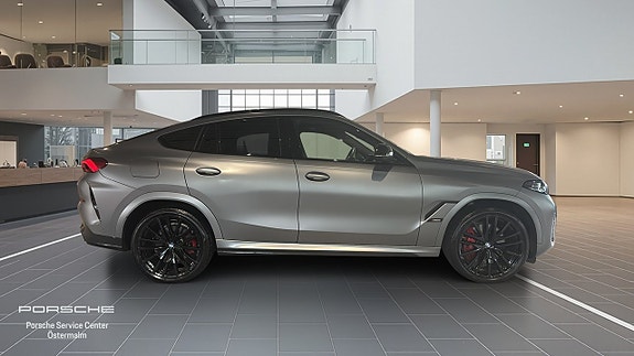 BMW X6 12 of 15