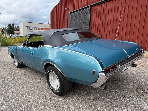 Oldsmobile 442 5 of 30
