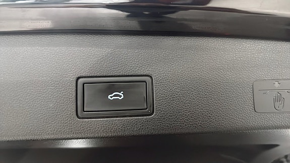 Volkswagen Golf I 14 of 24