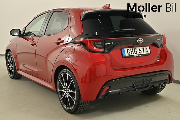 Toyota Yaris 6 of 11